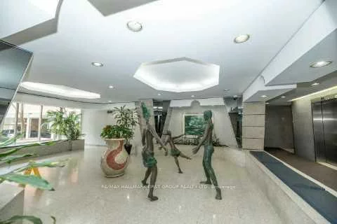 2460, Eglinton Avenue E, Eglinton East, Toronto