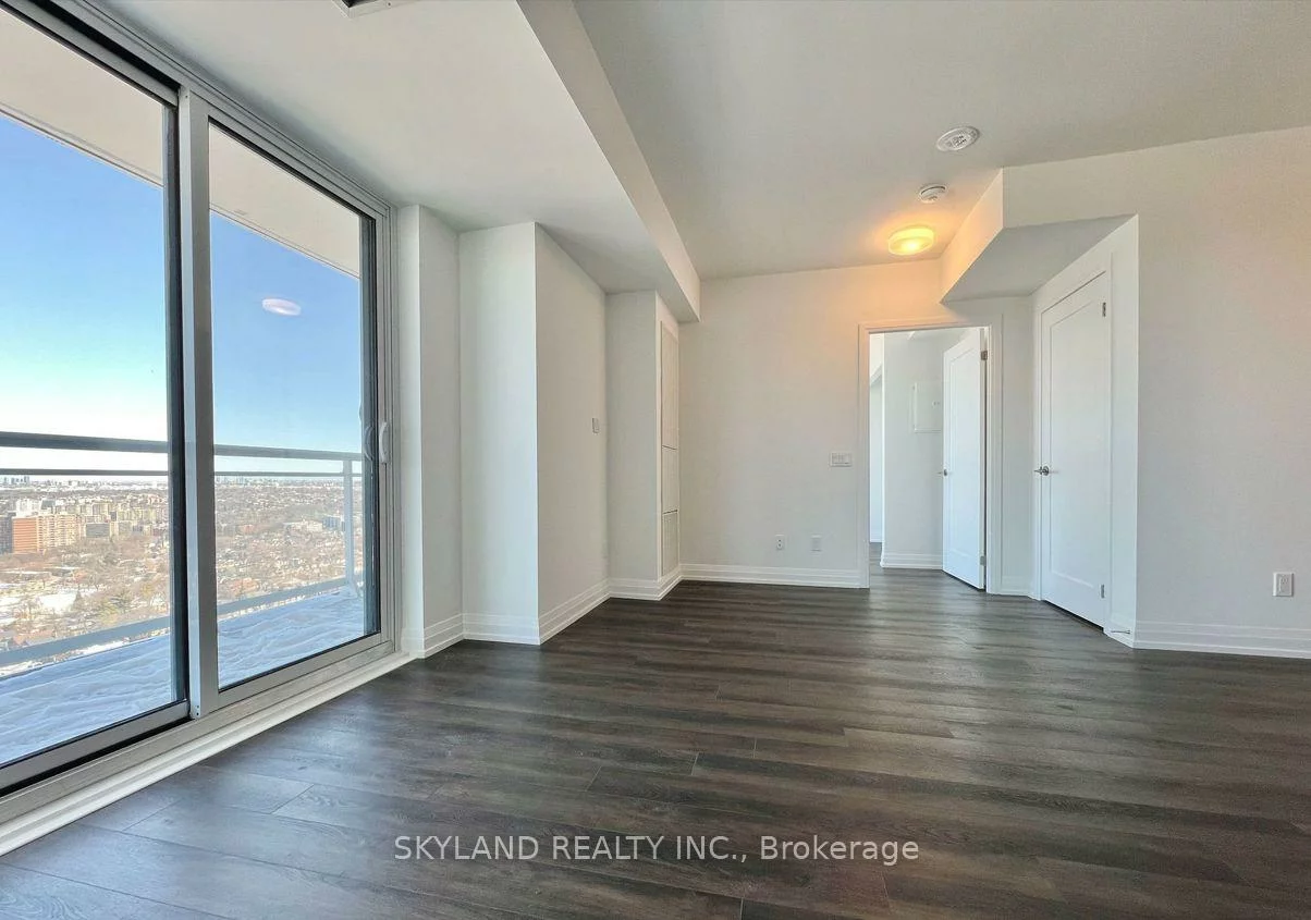 286, Main, East End-Danforth, Toronto