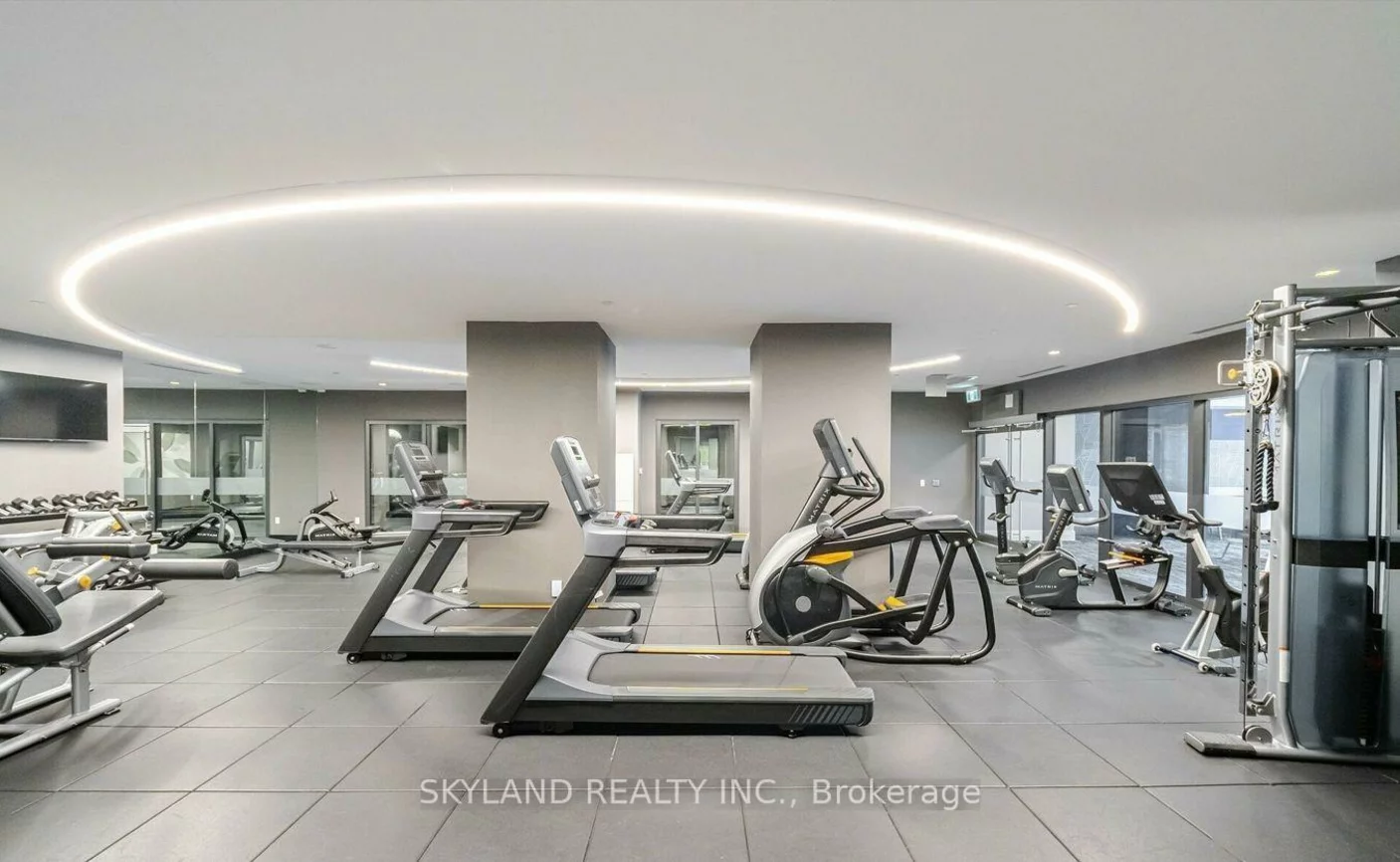 286, Main, East End-Danforth, Toronto