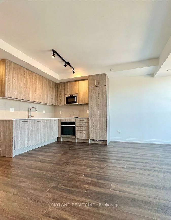 286, Main, East End-Danforth, Toronto