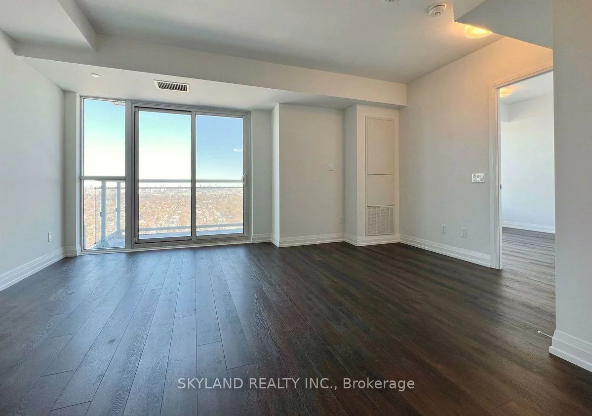 286, Main, East End-Danforth, Toronto