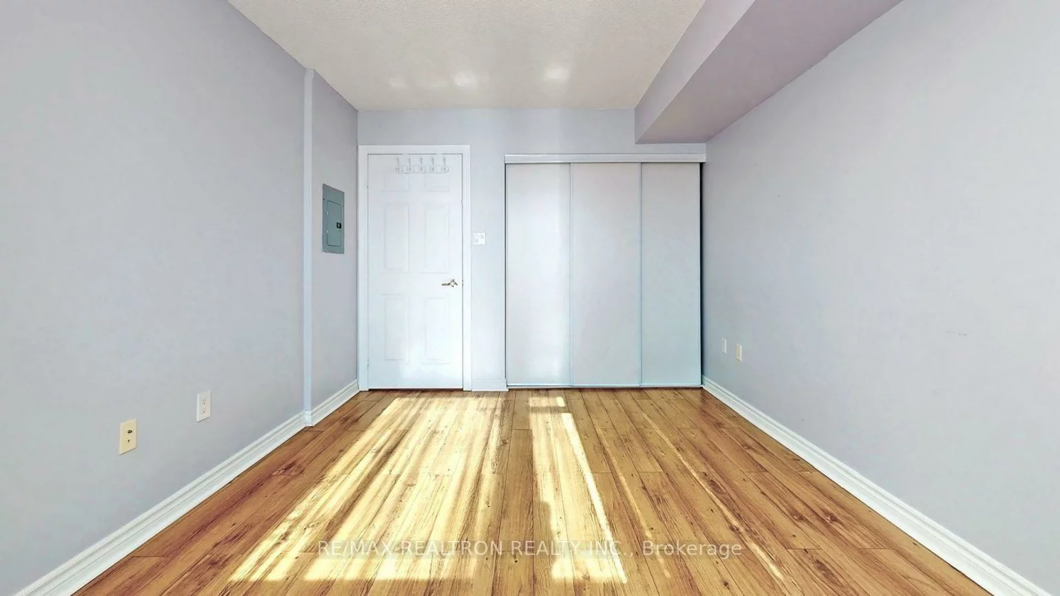 125, Omni, Bendale, Toronto