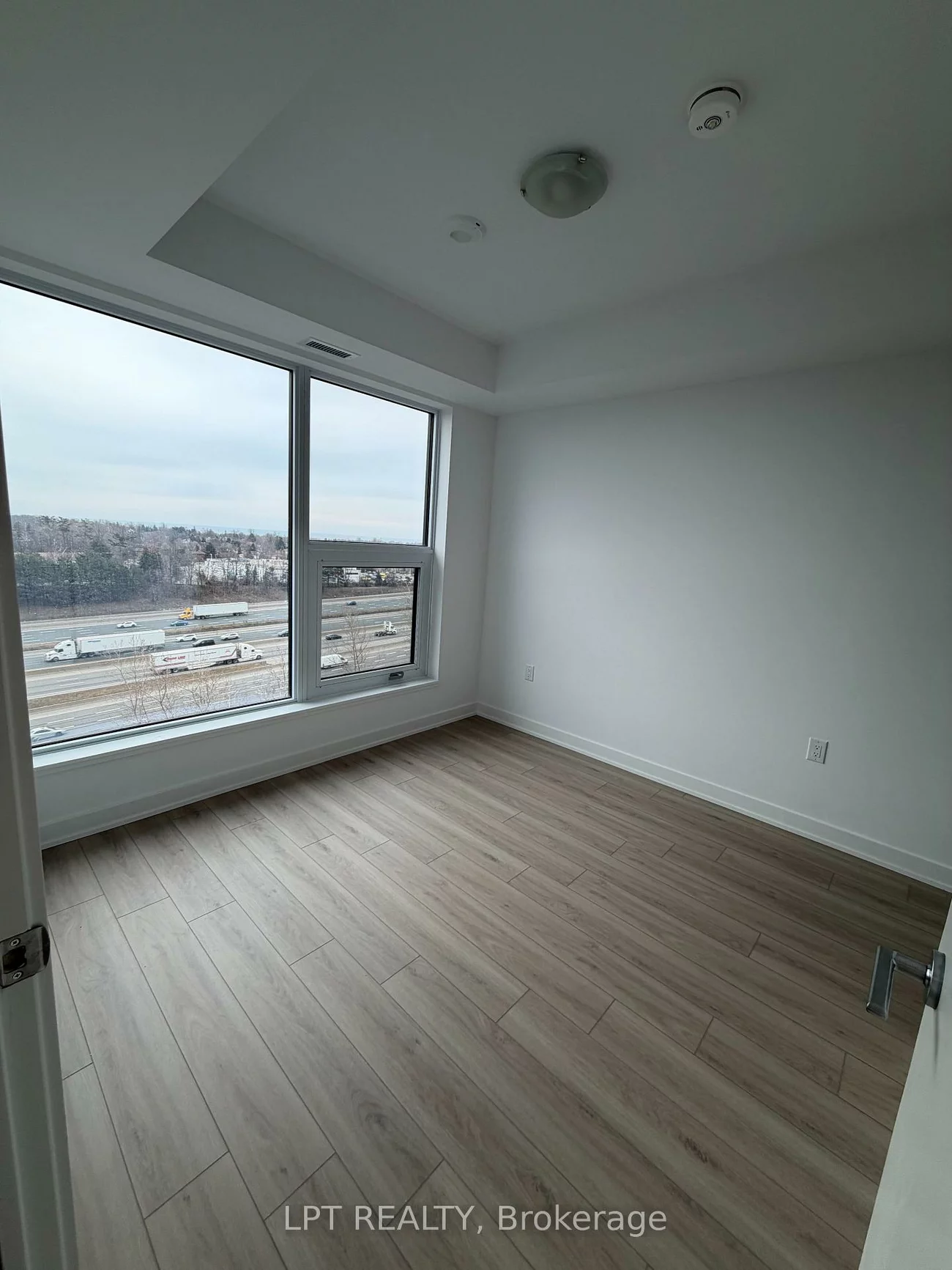 7437, Kingston, Rouge E11, Toronto