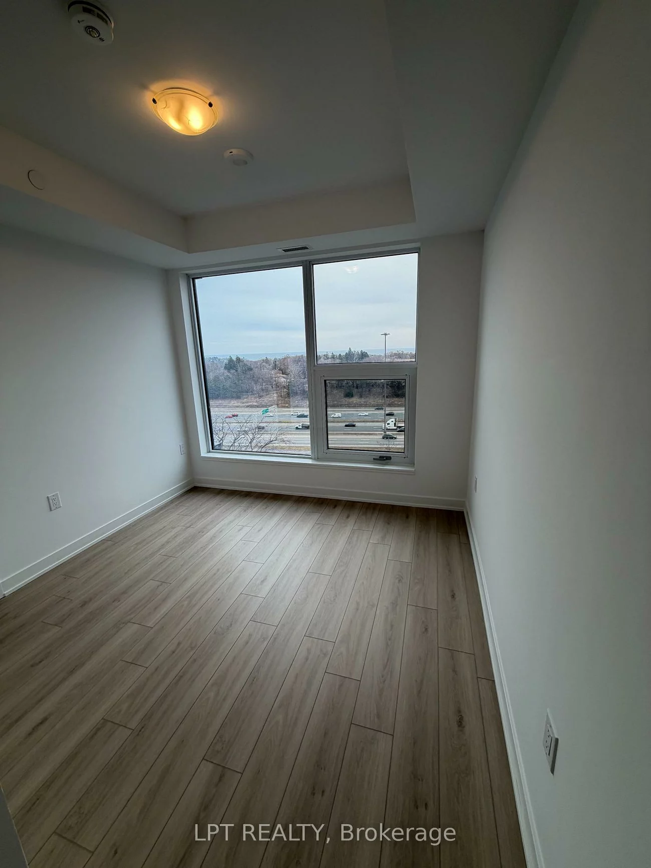 7437, Kingston, Rouge E11, Toronto