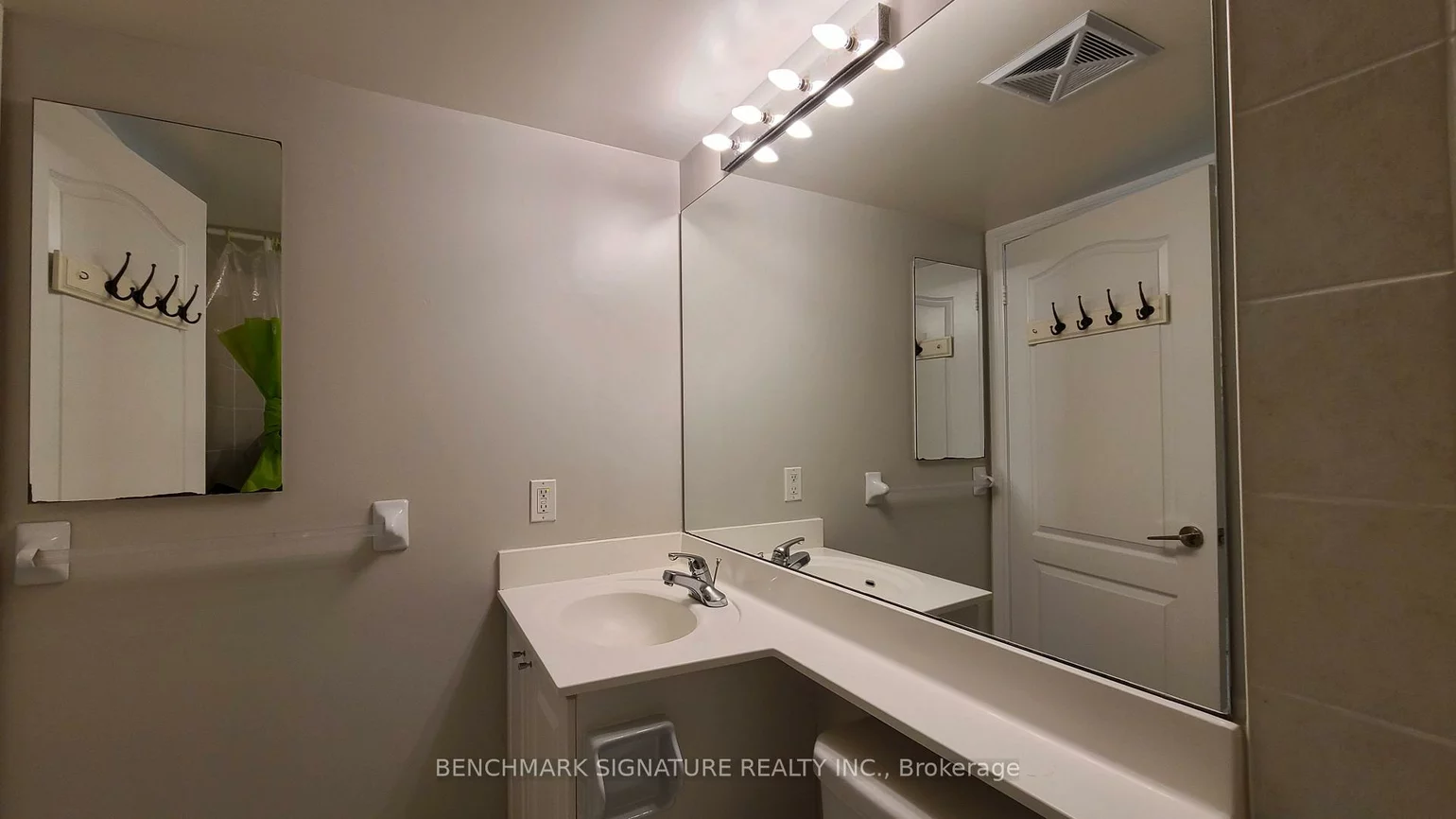 60, Town Centre, Bendale, Toronto