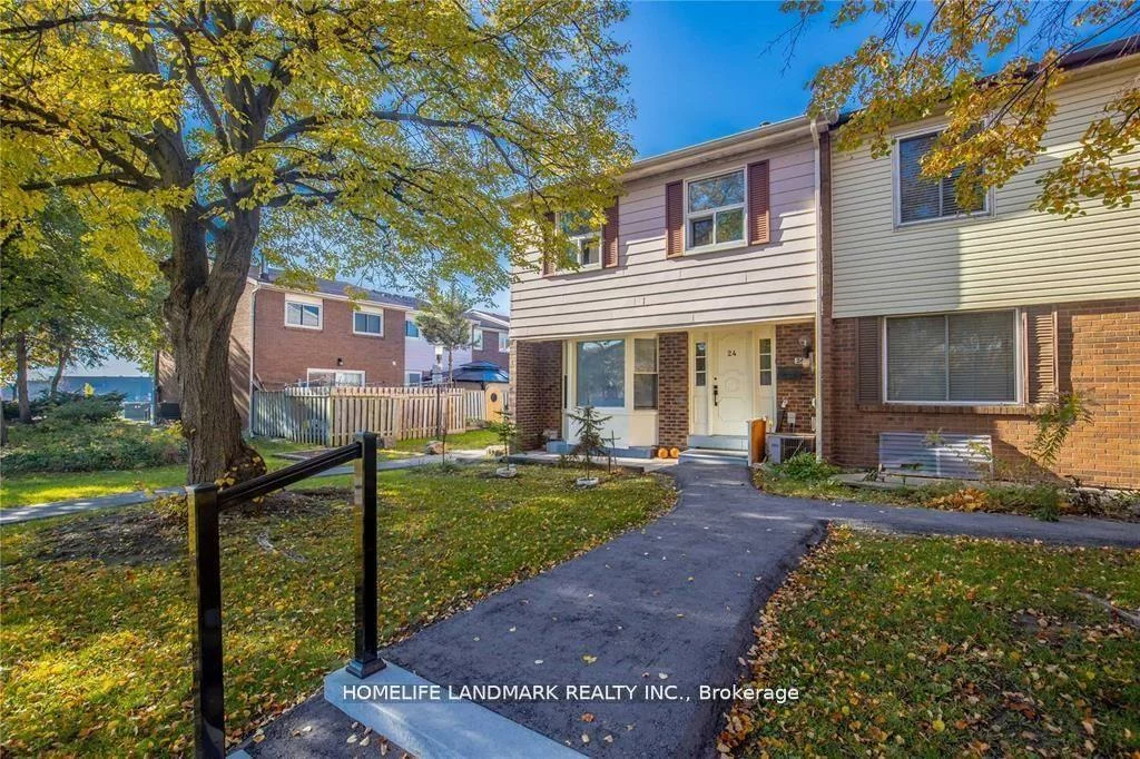 1500, Sandhurst, Agincourt North, Toronto