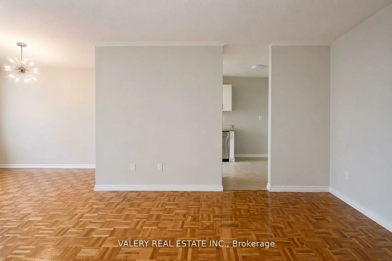 75, Eastdale, Crescent Town, Toronto