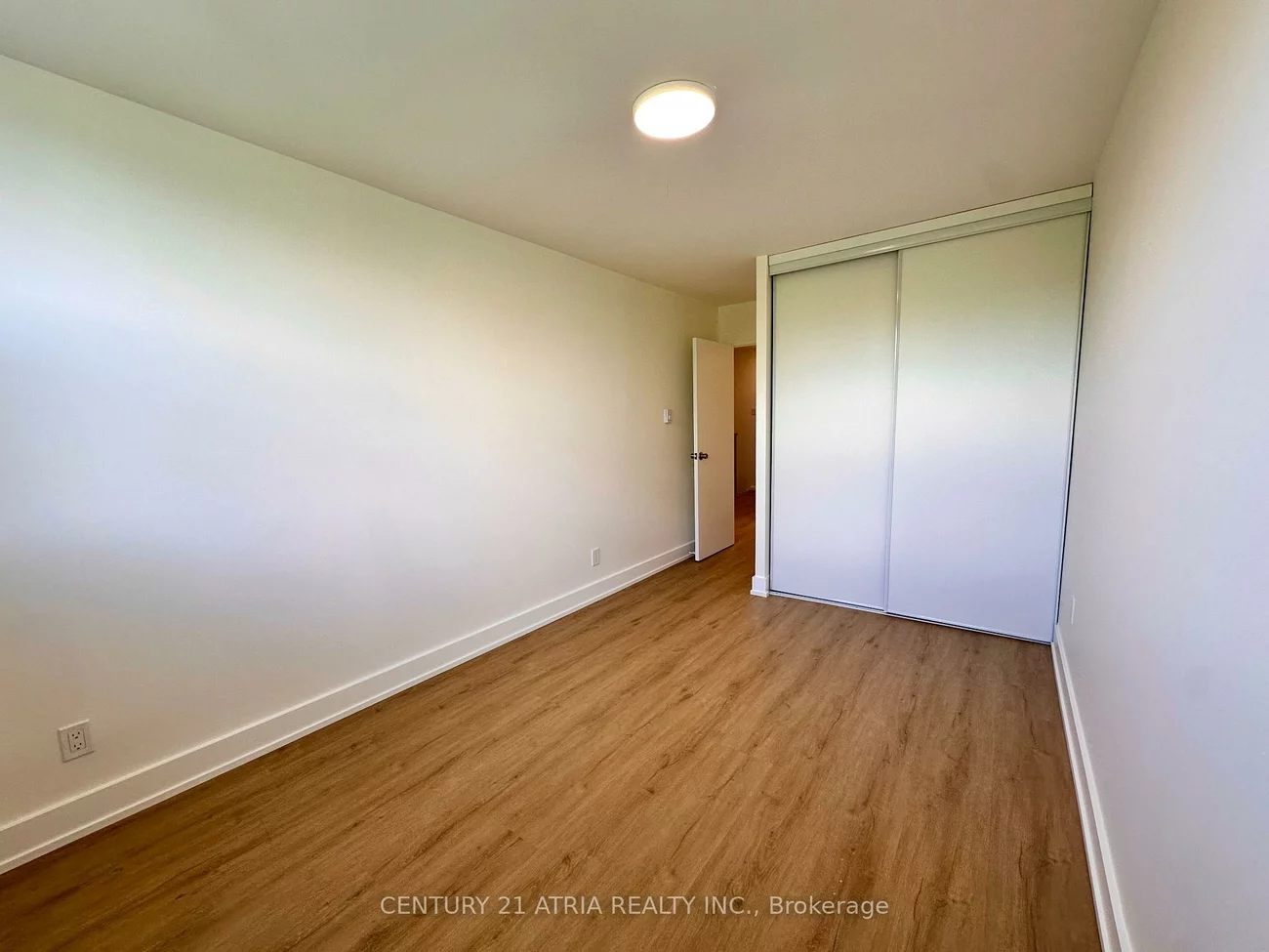 3765, Sheppard, Tam O'Shanter-Sullivan, Toronto