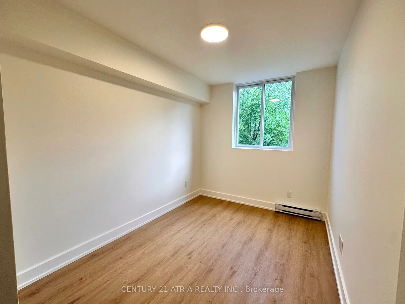 3765, Sheppard, Tam O'Shanter-Sullivan, Toronto