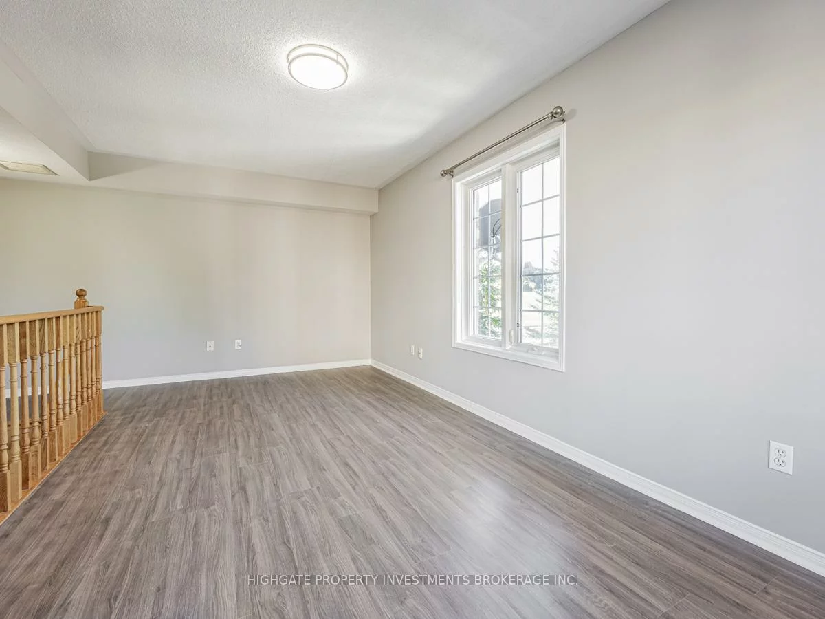 200, McLevin, Rouge E11, Toronto