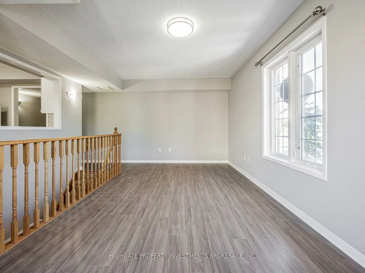200, McLevin, Rouge E11, Toronto