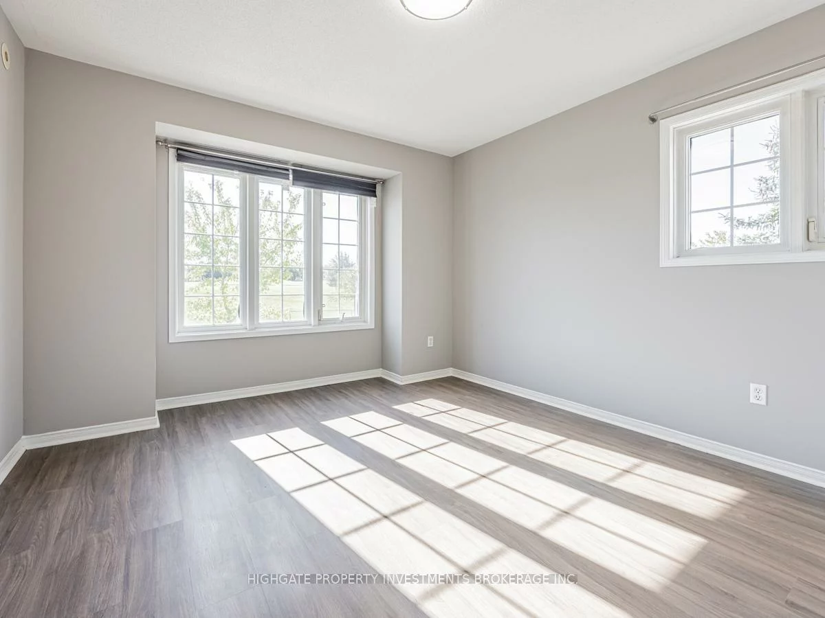 200, McLevin, Rouge E11, Toronto