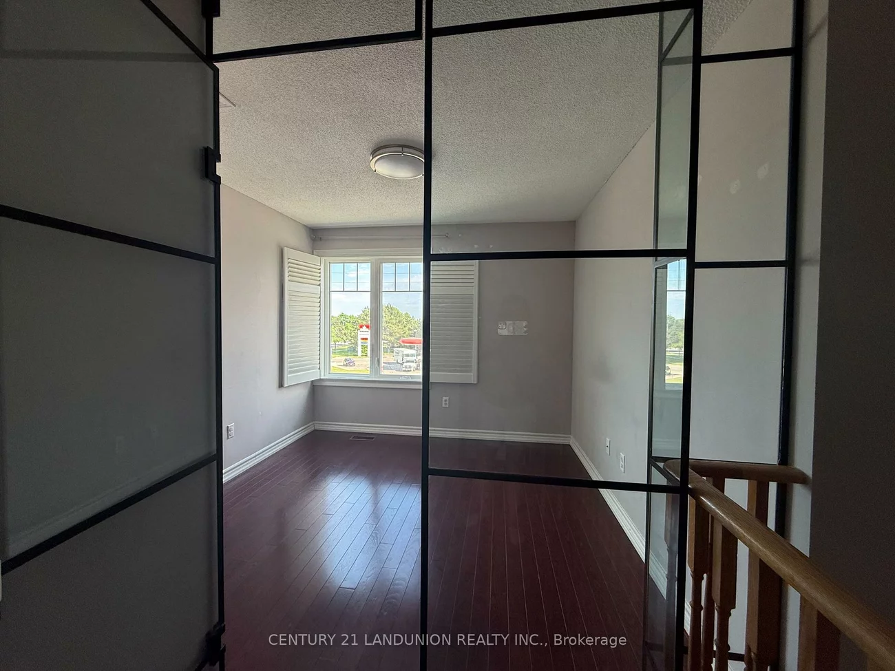 9544, Sheppard, Rouge E11, Toronto