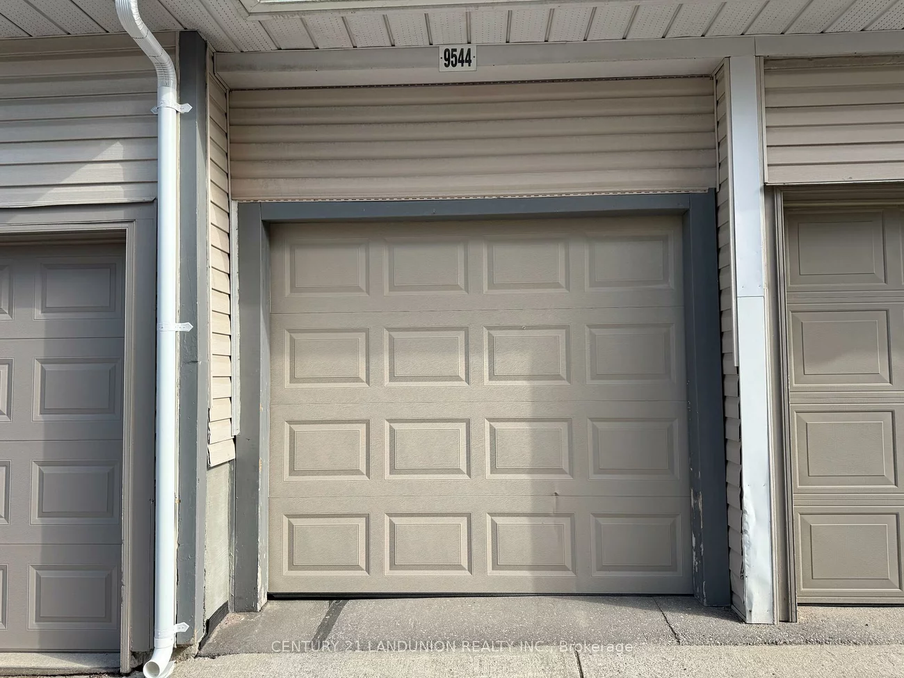 9544, Sheppard, Rouge E11, Toronto