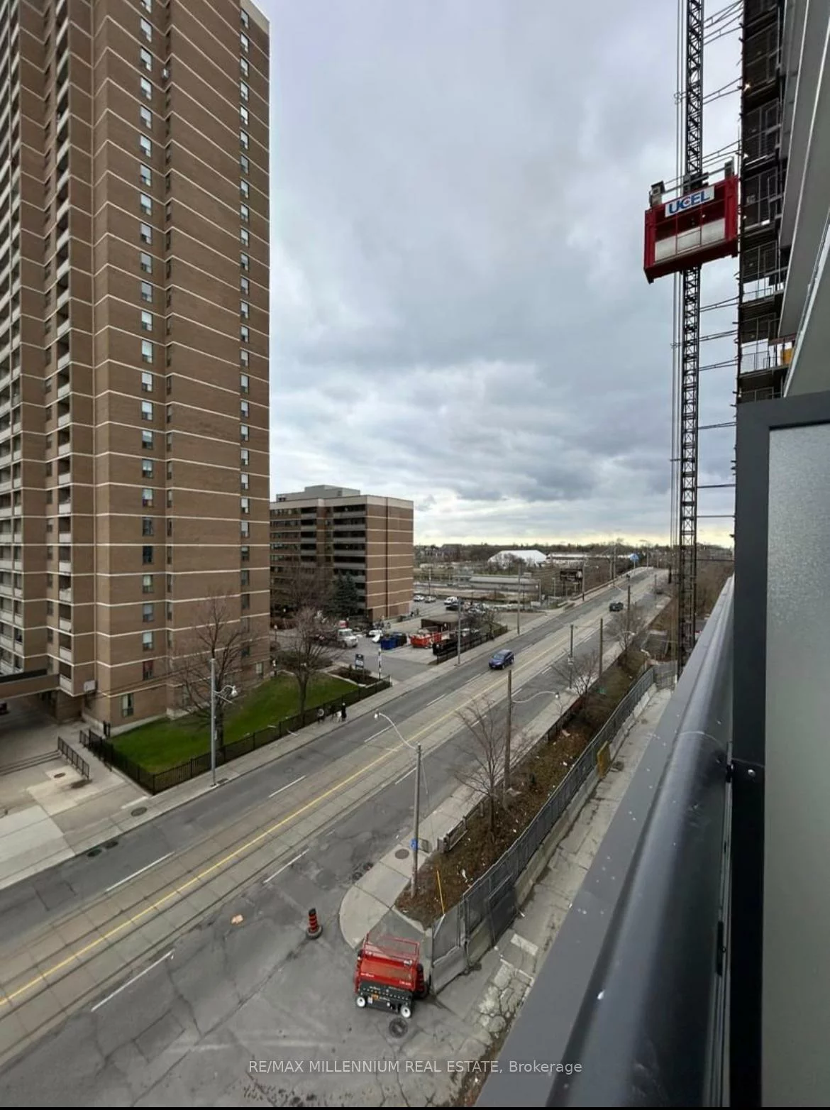286, Main, East End-Danforth, Toronto