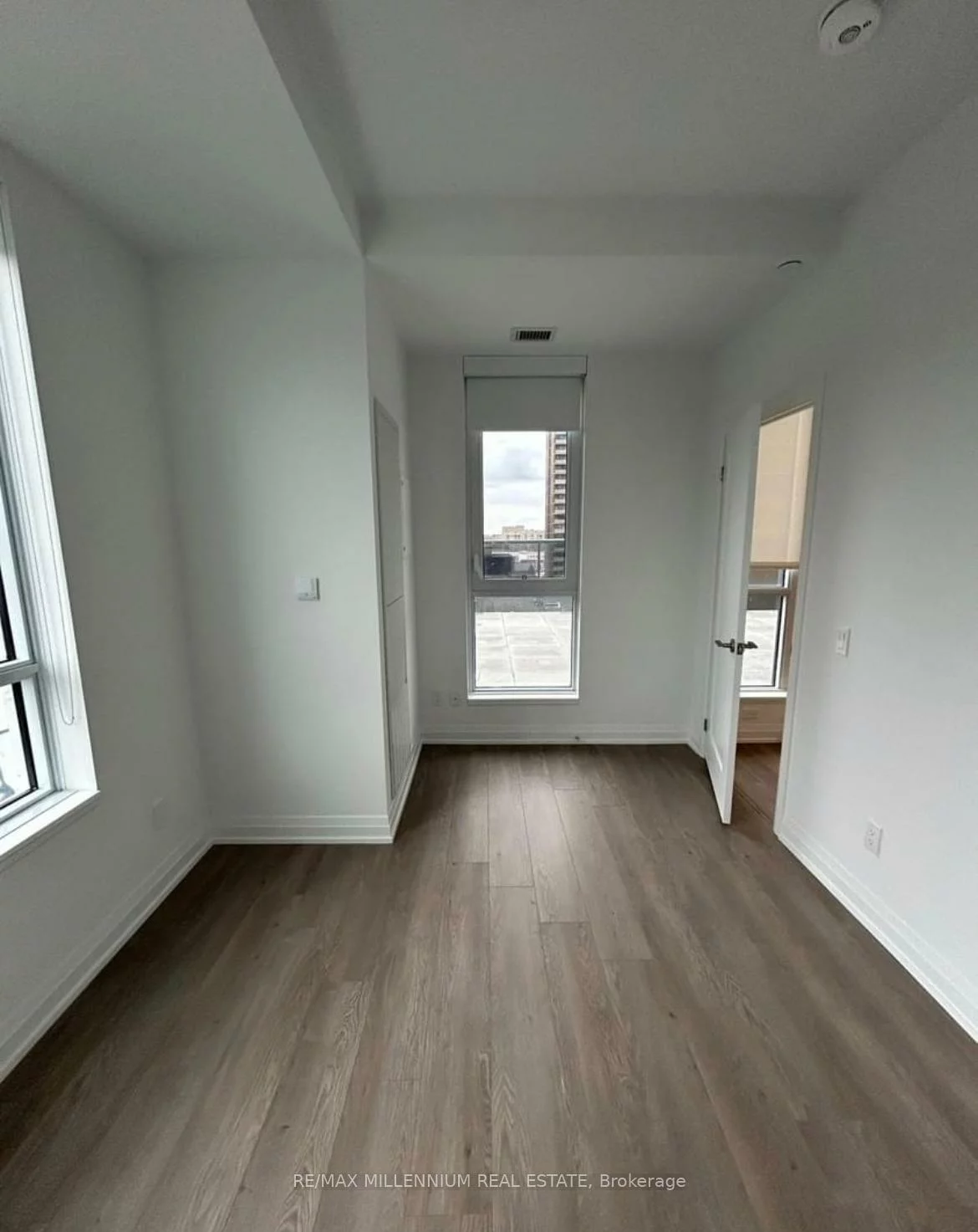 286, Main, East End-Danforth, Toronto