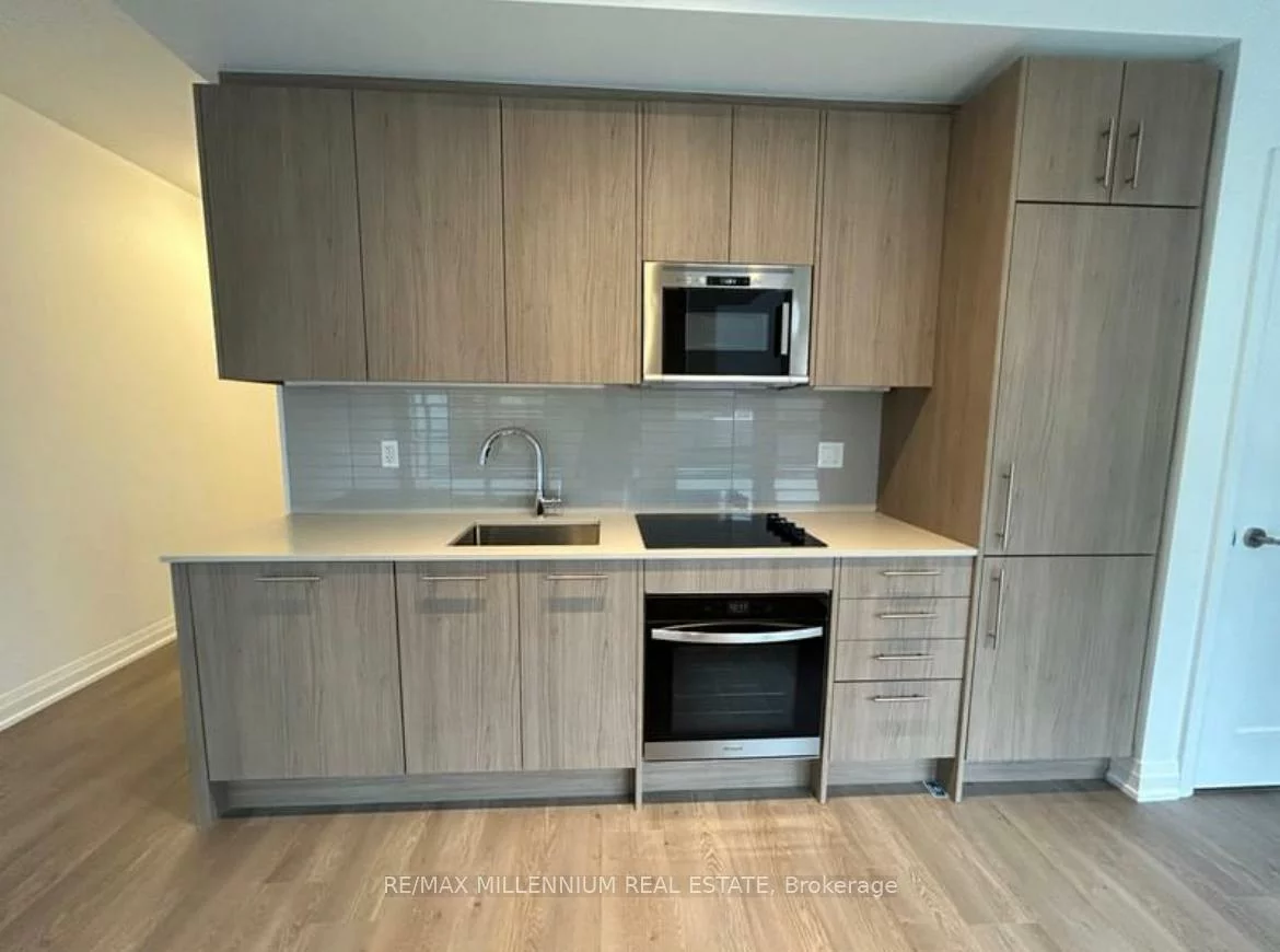 286, Main, East End-Danforth, Toronto