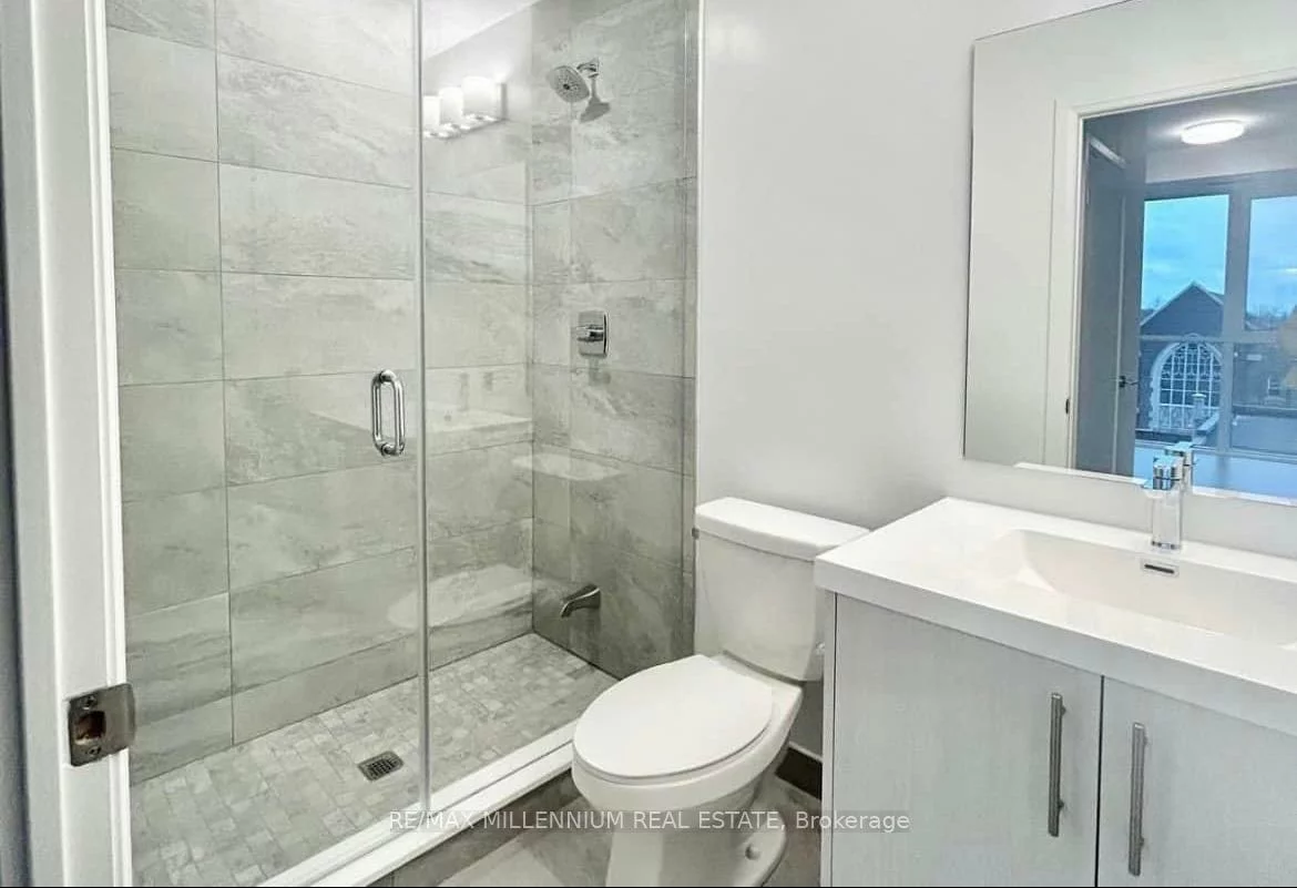286, Main, East End-Danforth, Toronto