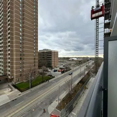 286, Main, East End-Danforth, Toronto