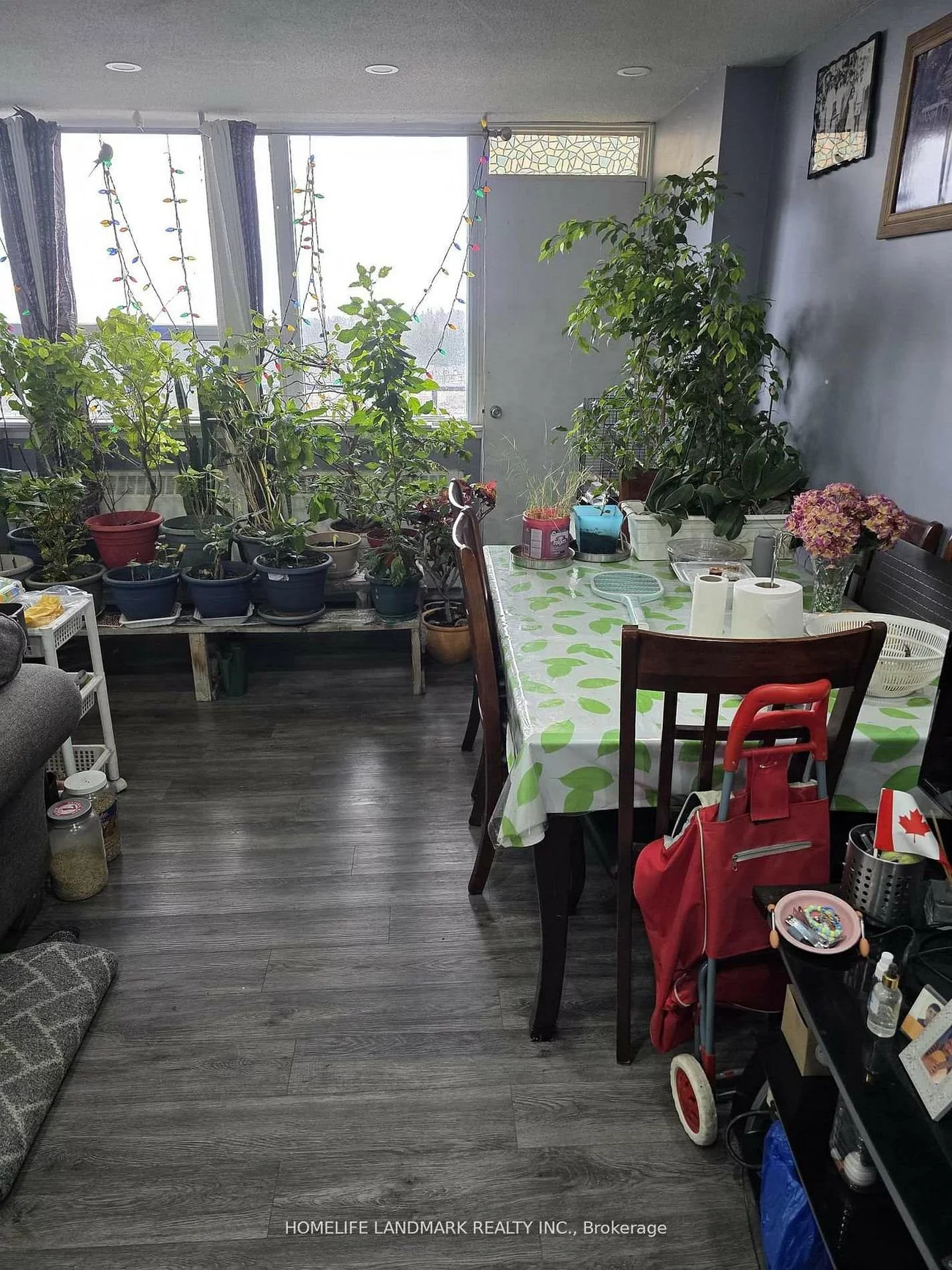 180, Markham, Scarborough Village, Toronto