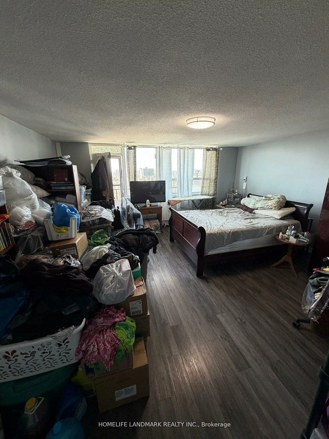 180, Markham, Scarborough Village, Toronto