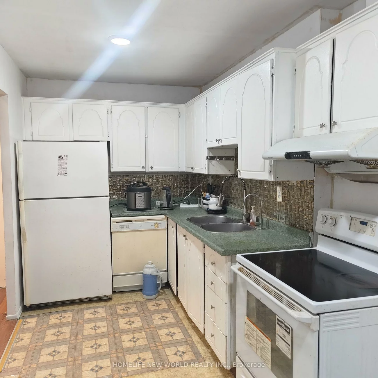 4064, Lawrence, West Hill, Toronto
