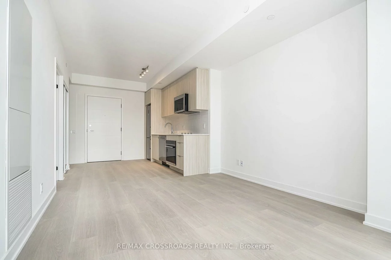 20, Deans, Clairlea-Birchmount, Toronto