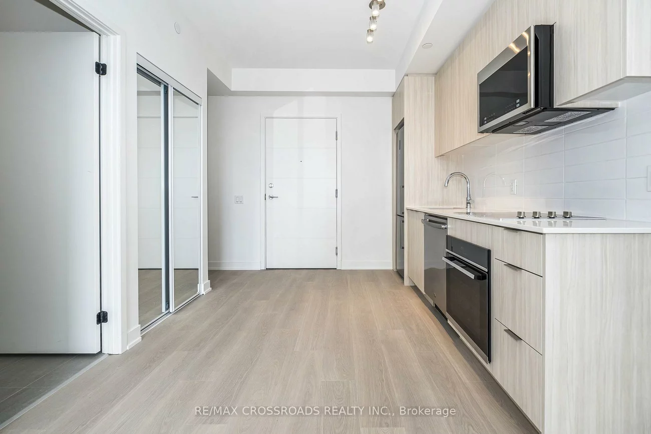 20, Deans, Clairlea-Birchmount, Toronto