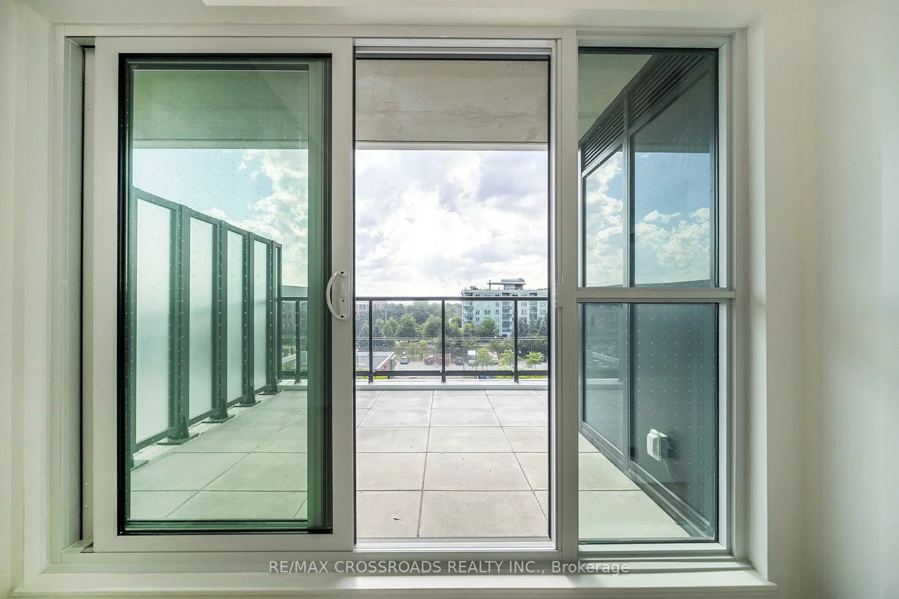 20, Deans, Clairlea-Birchmount, Toronto