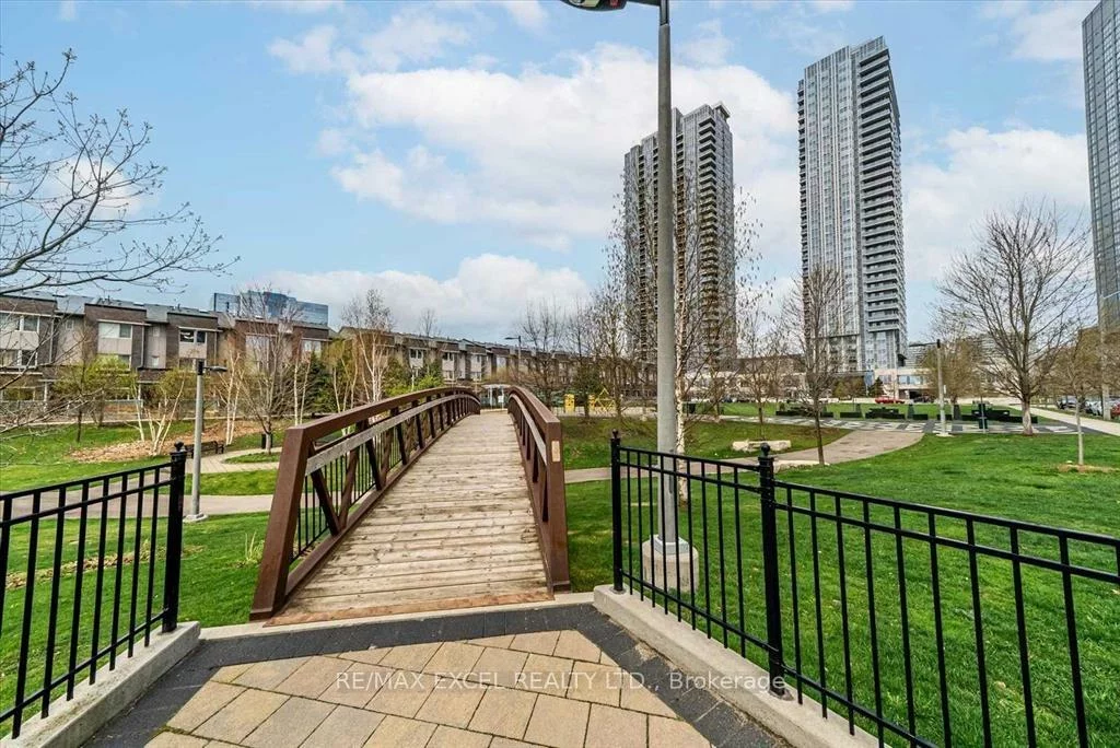 151, Village Green, Agincourt South-Malvern West, Toronto