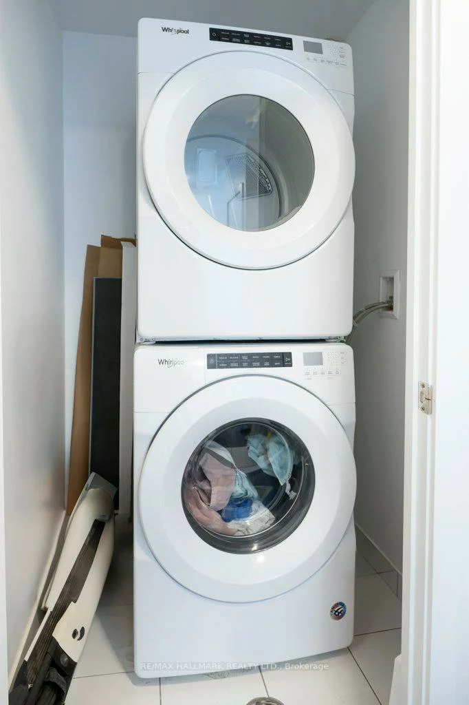 30, Shore Breeze, Mimico, Toronto