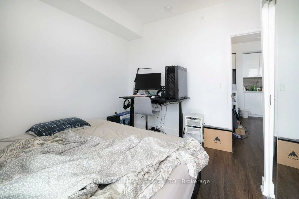 30, Shore Breeze, Mimico, Toronto