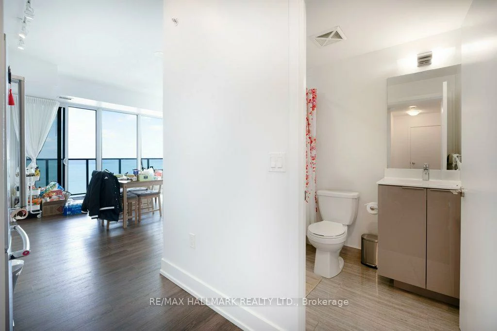 30, Shore Breeze, Mimico, Toronto