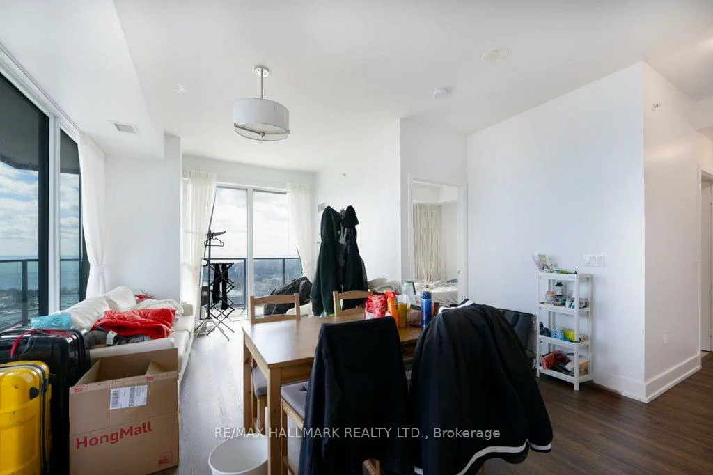 30, Shore Breeze, Mimico, Toronto