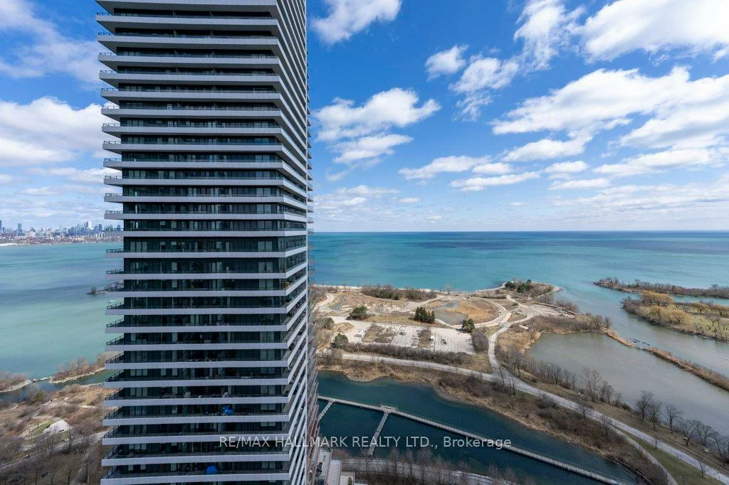 30, Shore Breeze, Mimico, Toronto