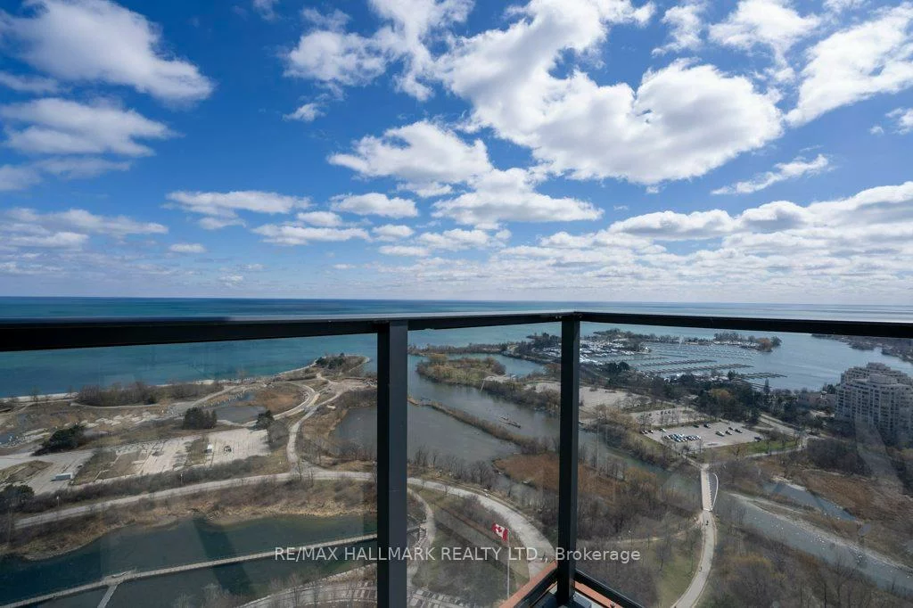30, Shore Breeze, Mimico, Toronto