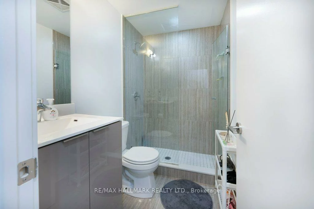 30, Shore Breeze, Mimico, Toronto