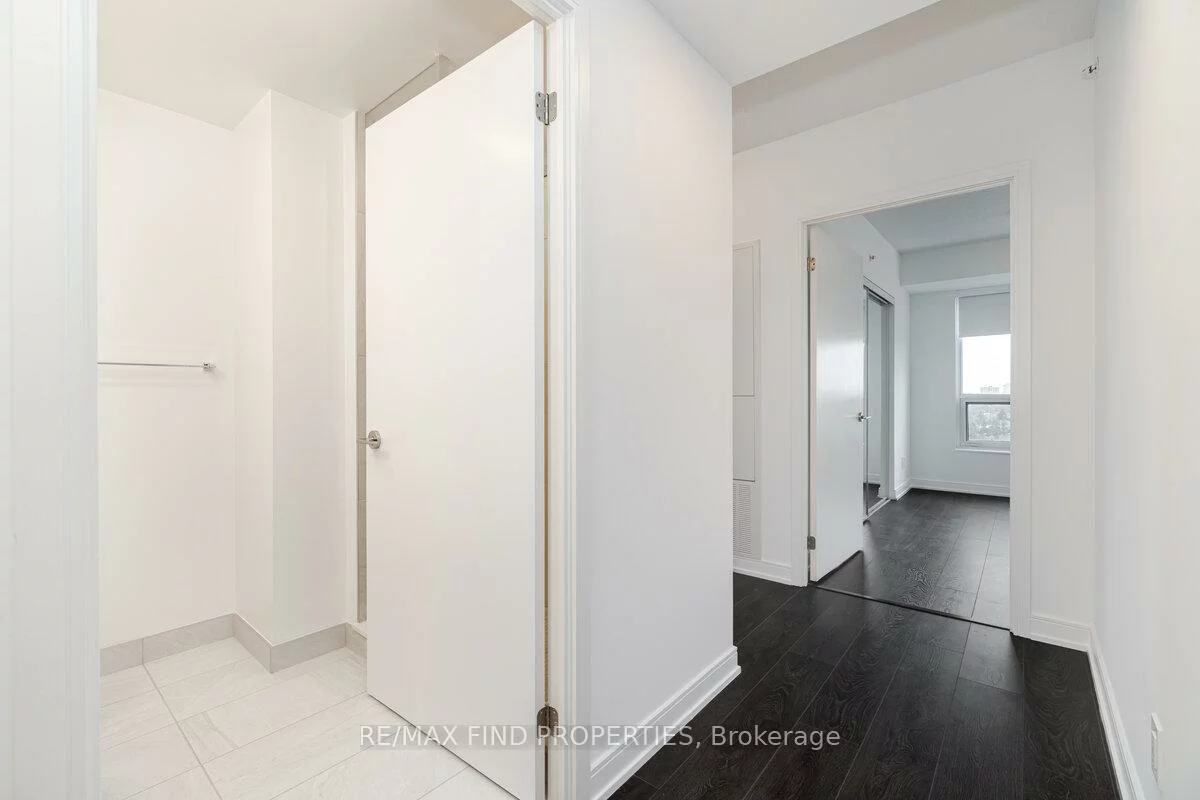30, Samuel Wood, Islington-City Centre West, Toronto