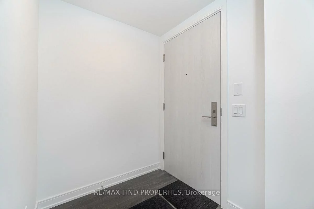 30, Samuel Wood, Islington-City Centre West, Toronto