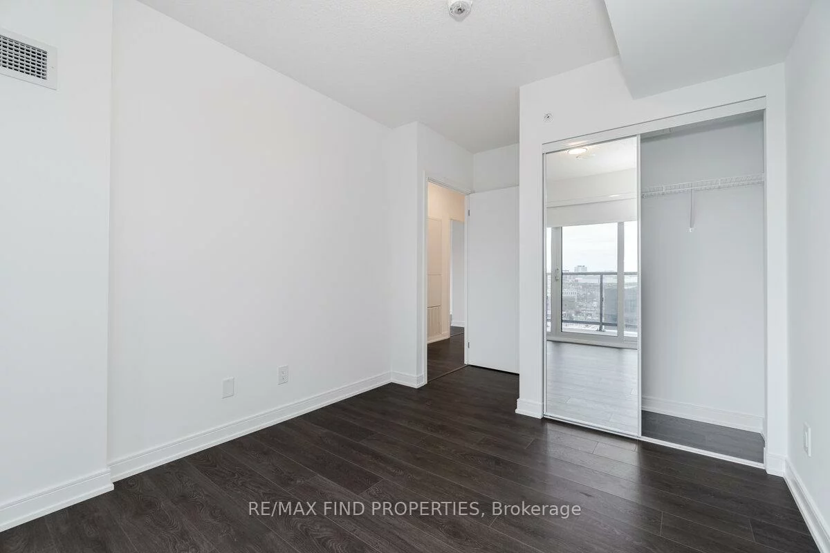 30, Samuel Wood, Islington-City Centre West, Toronto