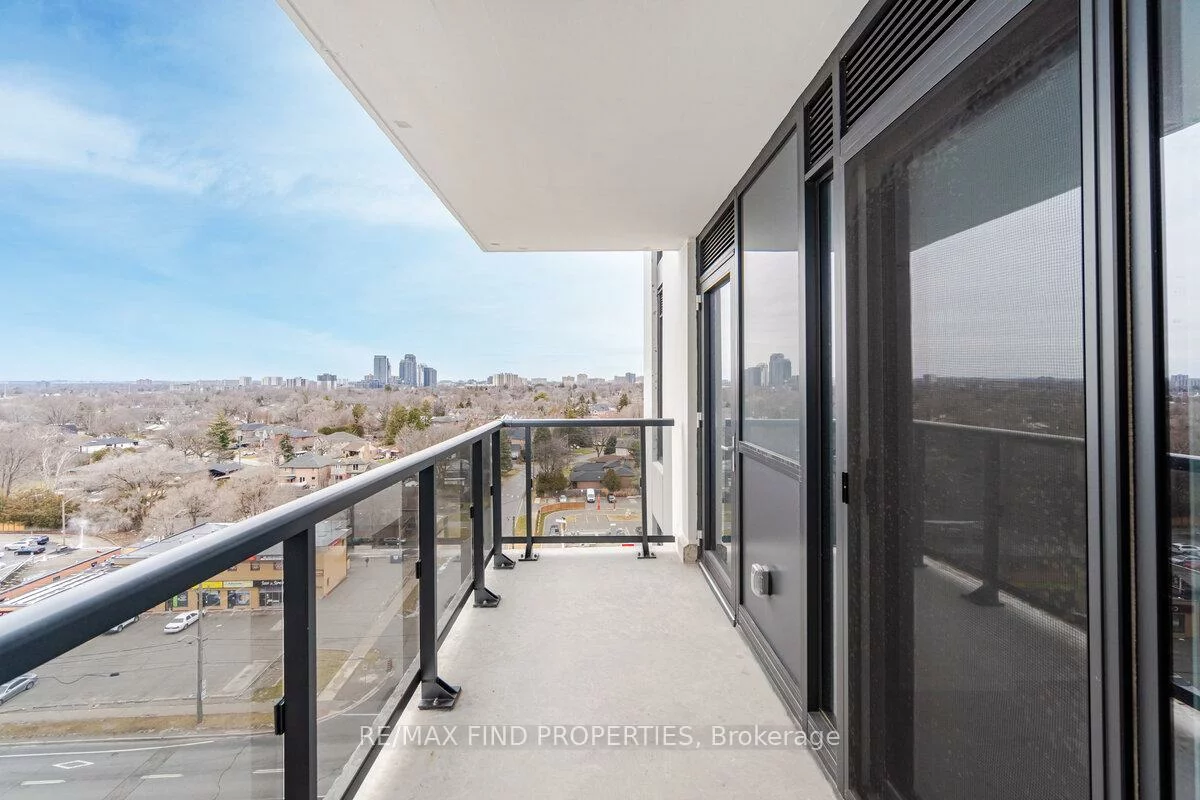 30, Samuel Wood, Islington-City Centre West, Toronto