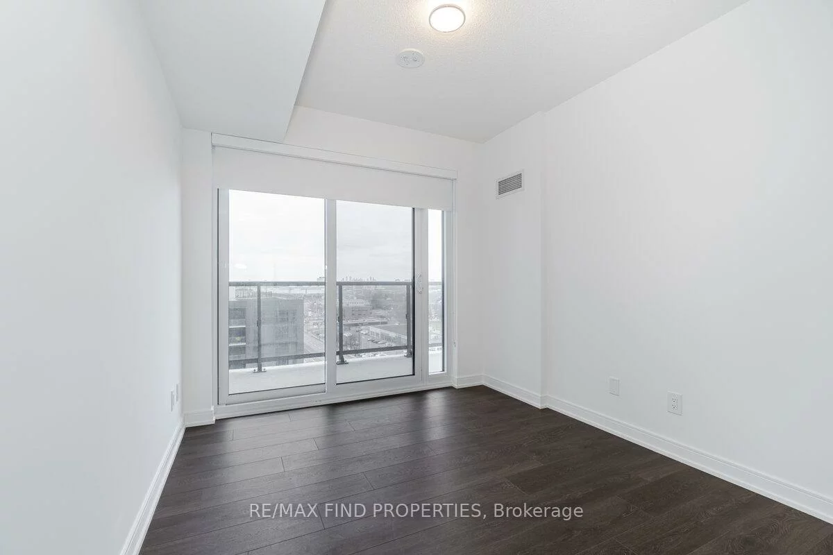 30, Samuel Wood, Islington-City Centre West, Toronto