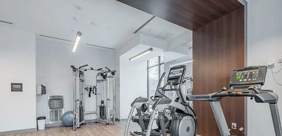 25, Neighbourhood, Stonegate-Queensway, Toronto
