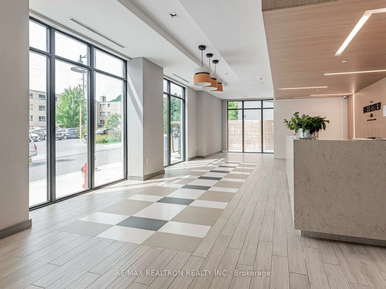 25, Neighbourhood, Stonegate-Queensway, Toronto