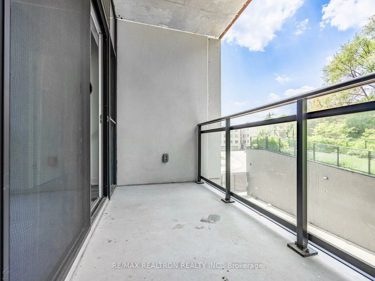 25, Neighbourhood, Stonegate-Queensway, Toronto