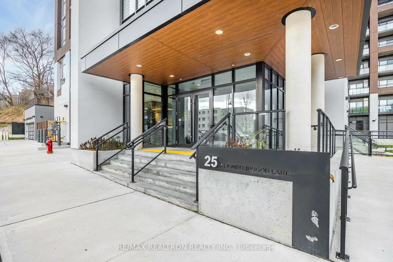 25, Neighbourhood, Stonegate-Queensway, Toronto