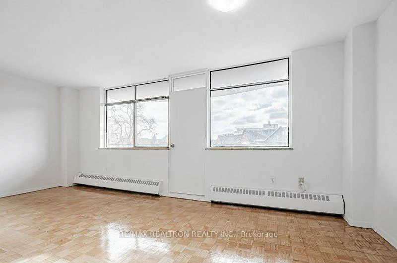 2255, Weston, Weston, Toronto