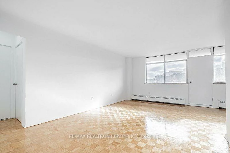 2255, Weston, Weston, Toronto