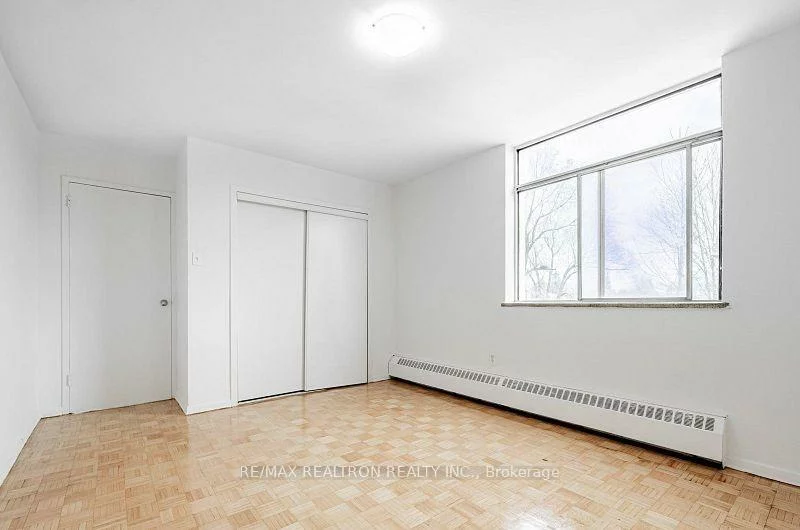 2255, Weston, Weston, Toronto