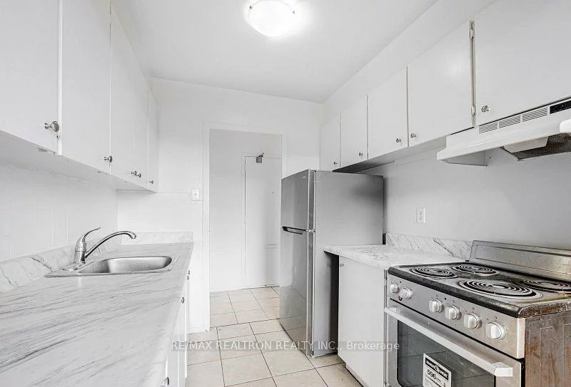 2255, Weston, Weston, Toronto